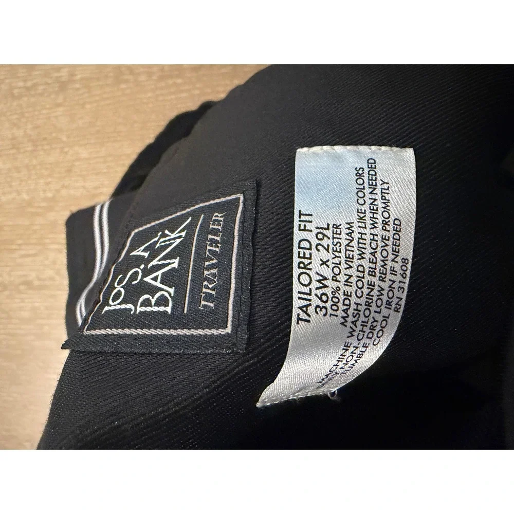 Jos A Bank Traveler Mens Dress Pants 36x29 Black Flat Front Career Slacks